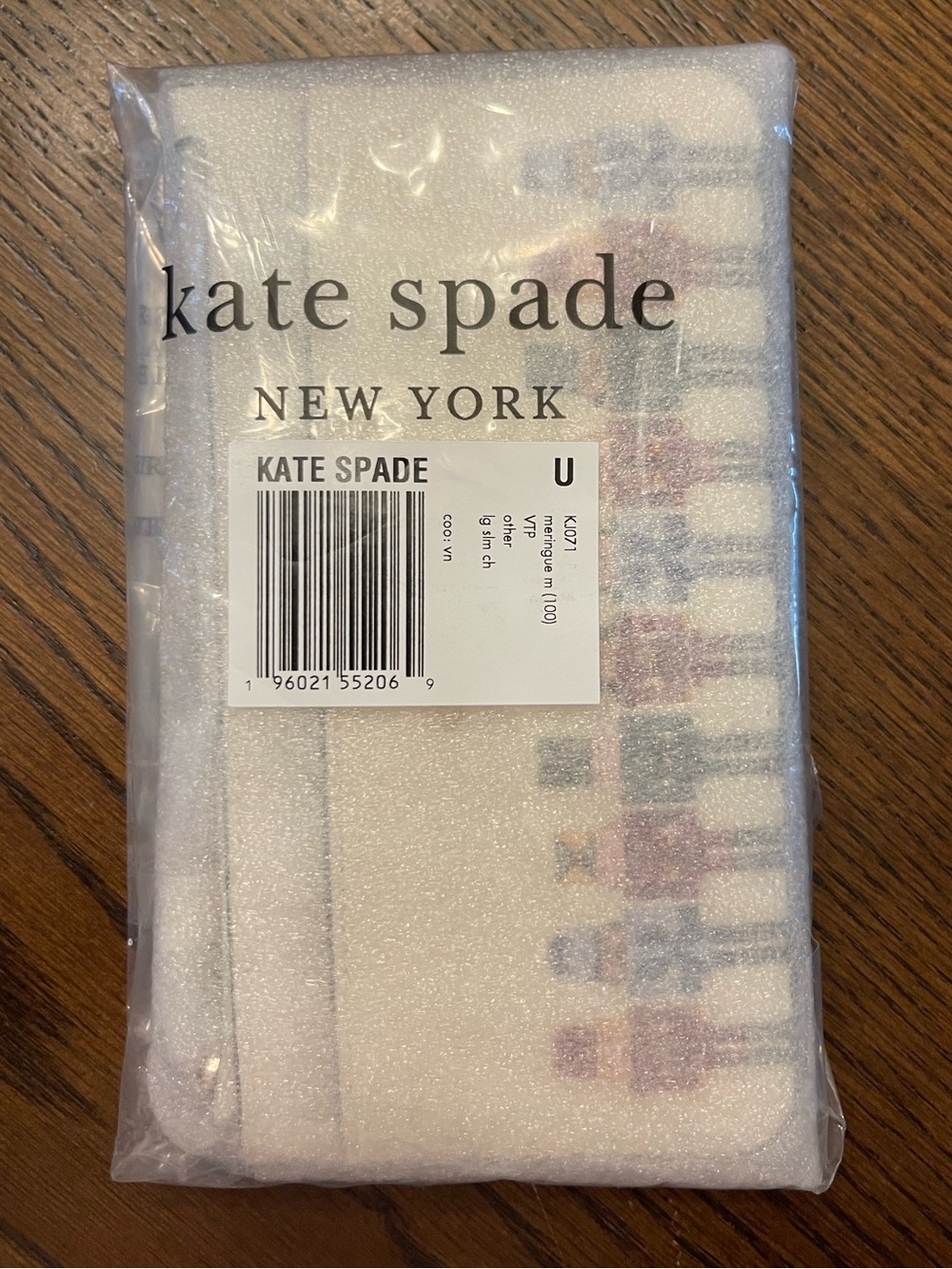 Kate Spade "Oh What Fun" Nutcracker Large Slim Cardholder (Style Number KJ071)